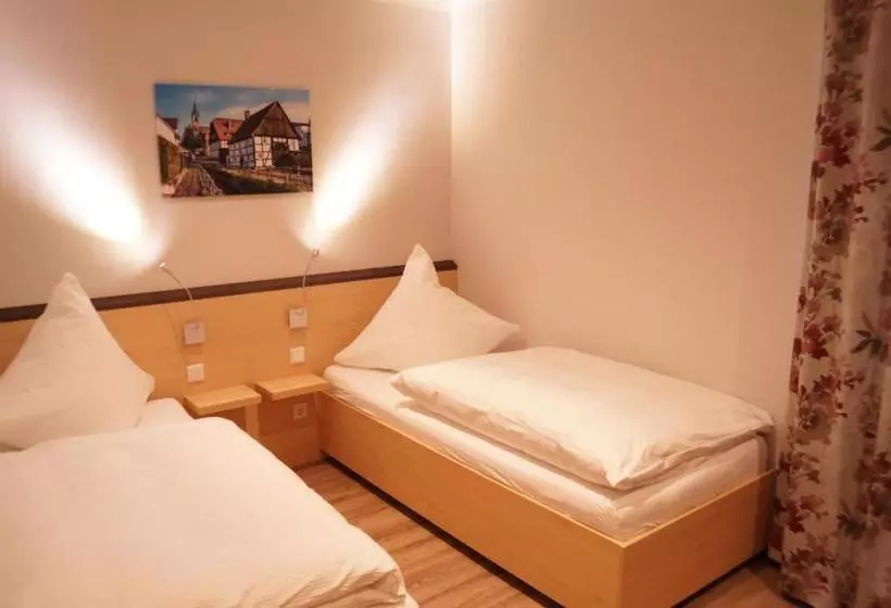 Hotelli Gasthof Luis