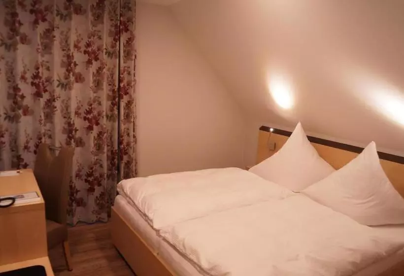 Hotelli Gasthof Luis