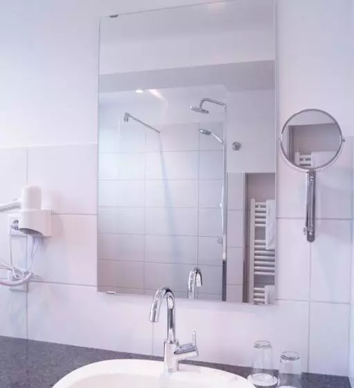 Hotelli Gasthof Luis