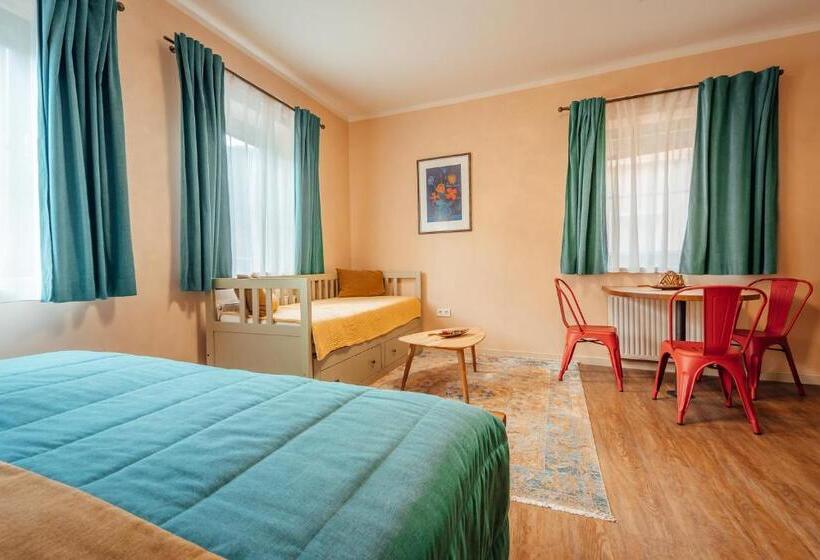 پانسیون Guest House Ejga