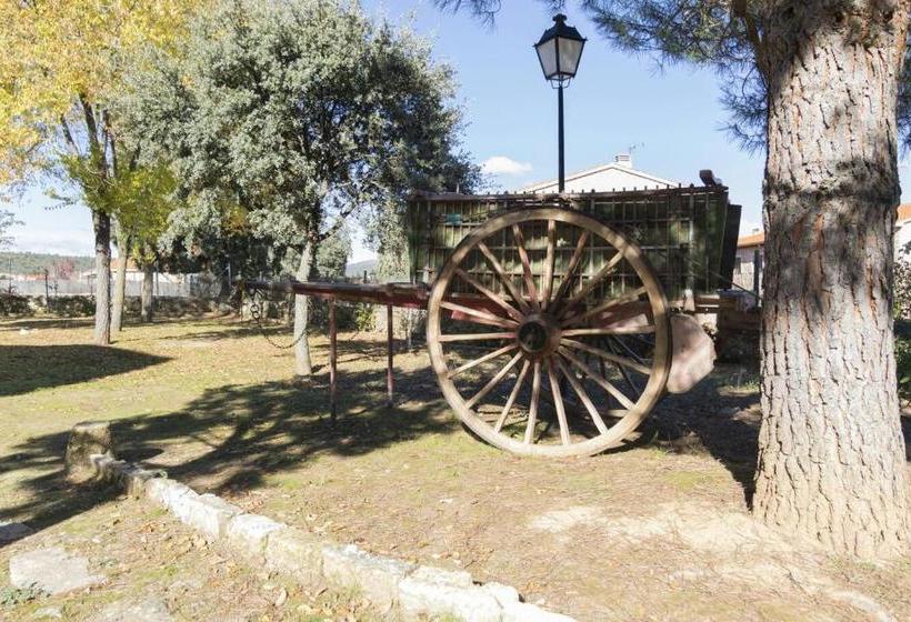 פנסיון La Casona De Tamaya