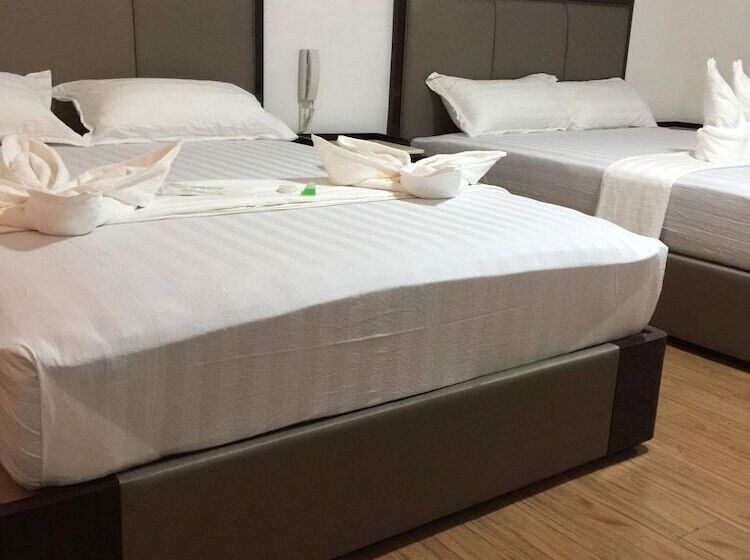 هاستل Meaco Hotel Royal   Tayuman