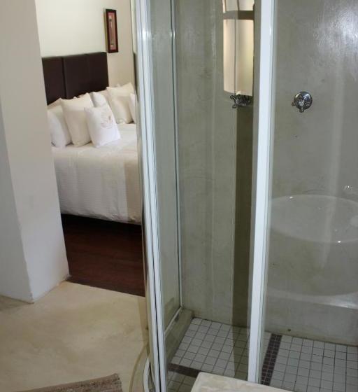 בית מלון כפרי Cango Caves Estate