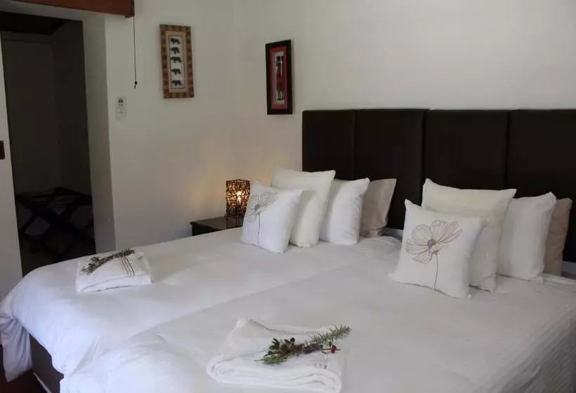 هتل Cango Caves Estate