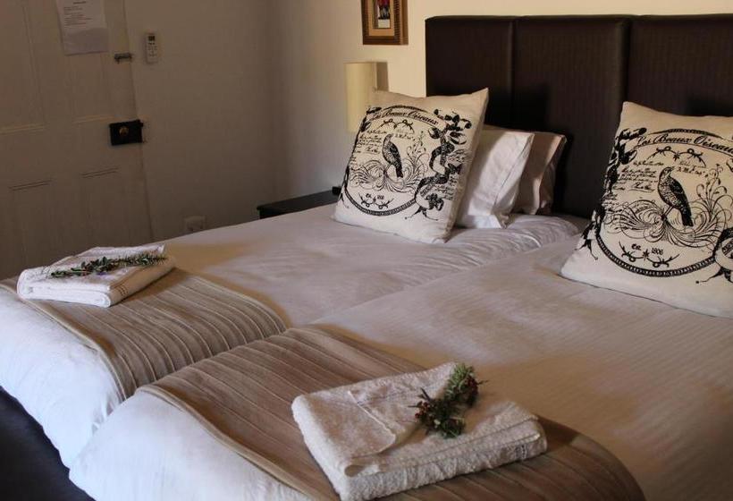 בית מלון כפרי Cango Caves Estate