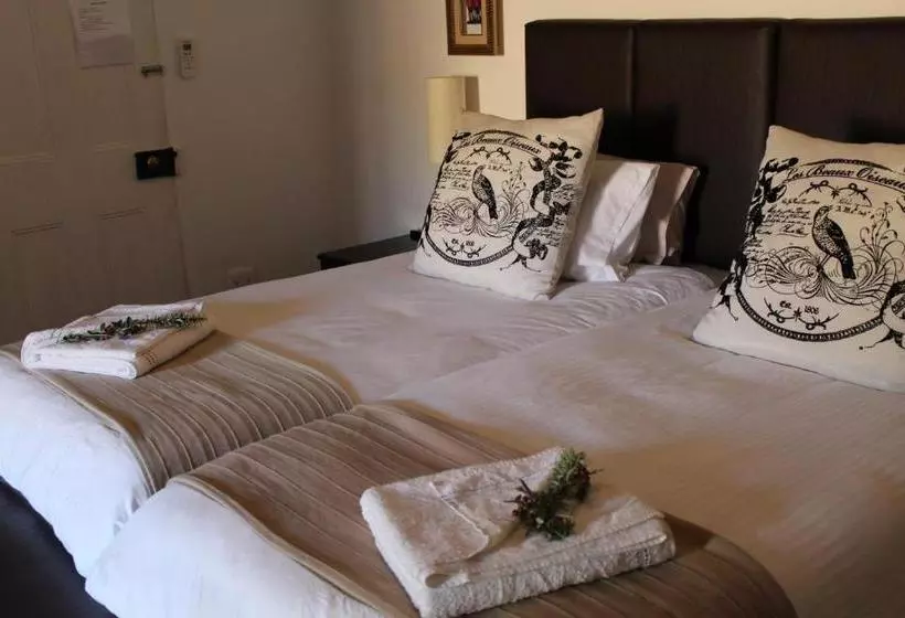 هتل Cango Caves Estate