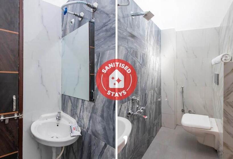 Oyo 11929 Hotel Ridhi Sidhi