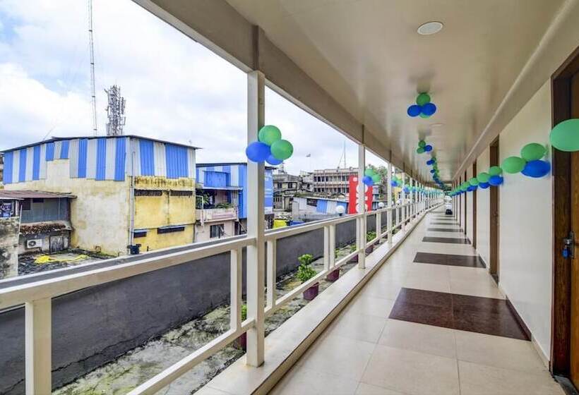 Oyo 11929 Hotel Ridhi Sidhi