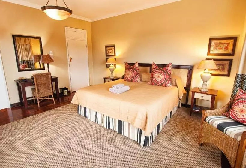 پانسیون Hilltop Manor Bed And Breakfast