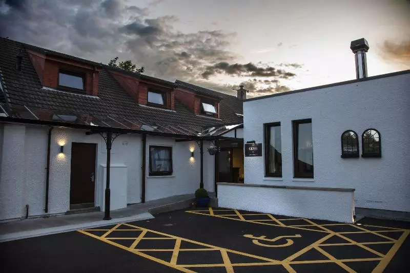 Majatalo The Skye Inn
