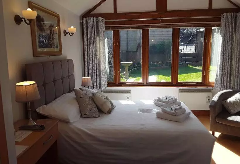 Whortleberry Studio B & B