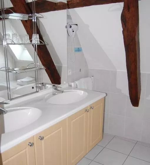 Appart'hôtel La Suze Sur Sarthe