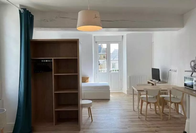 Appart'hôtel La Suze Sur Sarthe