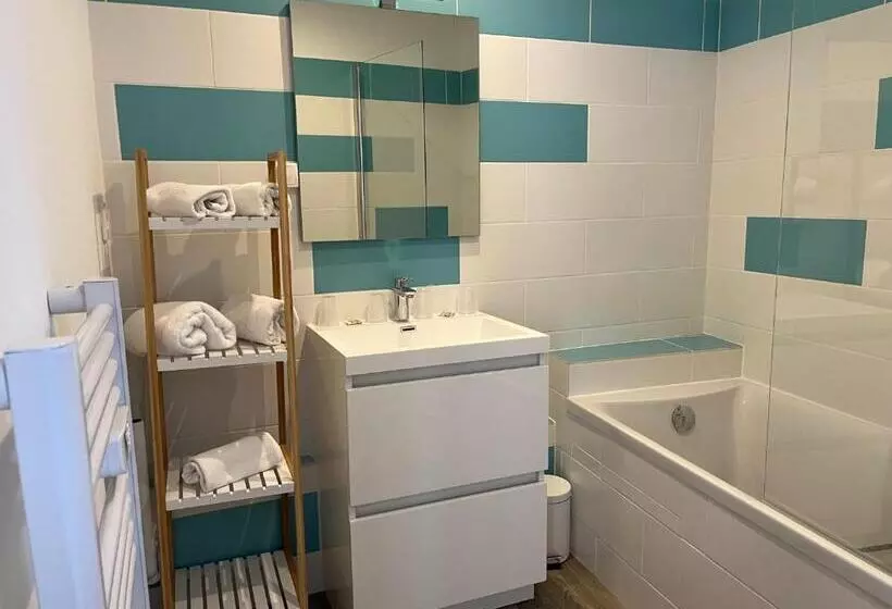 Appart'hôtel La Suze Sur Sarthe