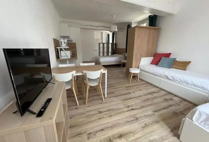 Appart'hôtel La Suze Sur Sarthe