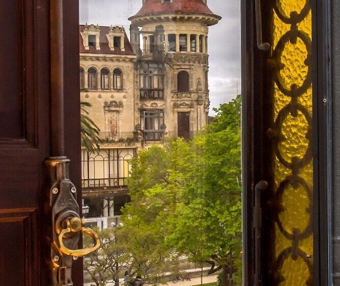 هتل Boutique Loriente