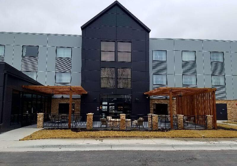 فندق Country Inn & Suites By Radisson, Lawrence, Ks