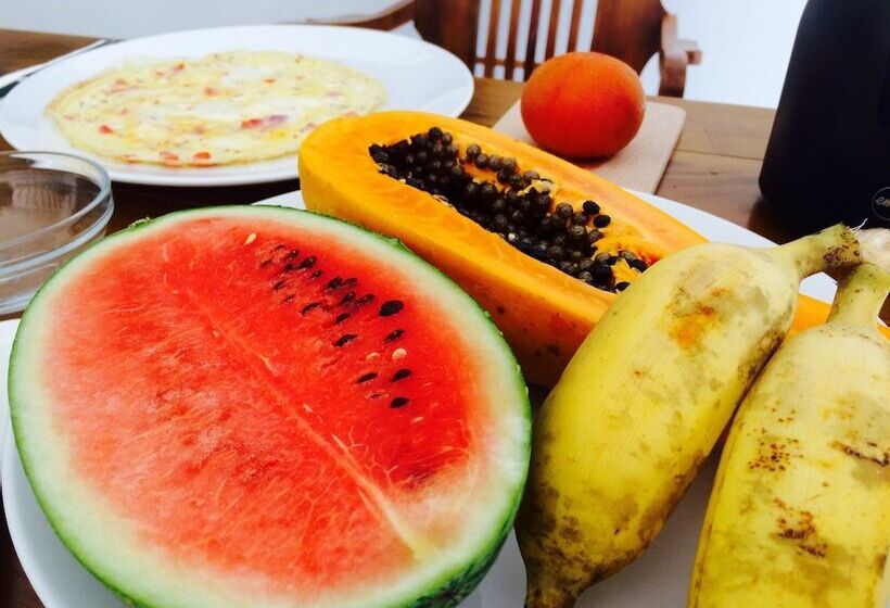 بنسيون Anuhas Airport Villas