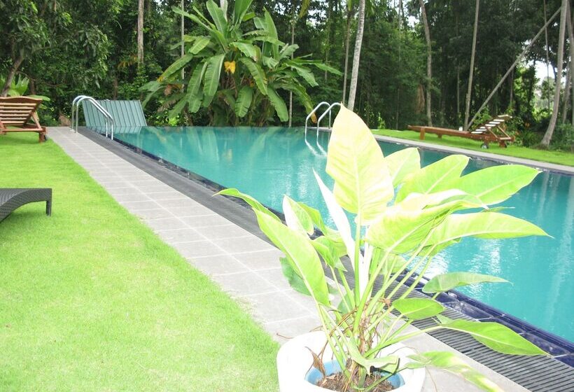 بنسيون Anuhas Airport Villas