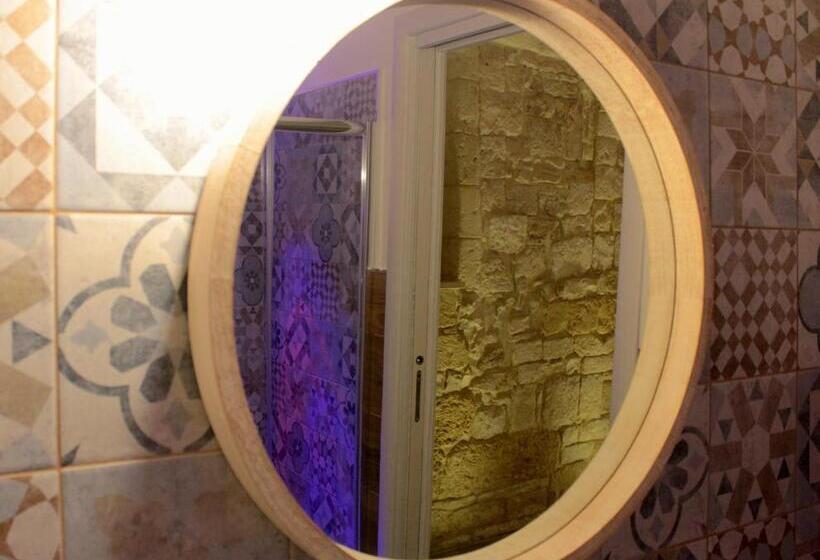 پانسیون Deshome Guest House