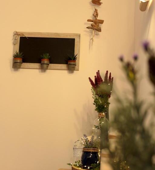 پانسیون Deshome Guest House