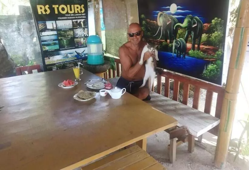 پانسیون Rosa Shashi Cabanas