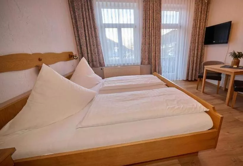 Retkeilymaja Gasthof Oberwirt