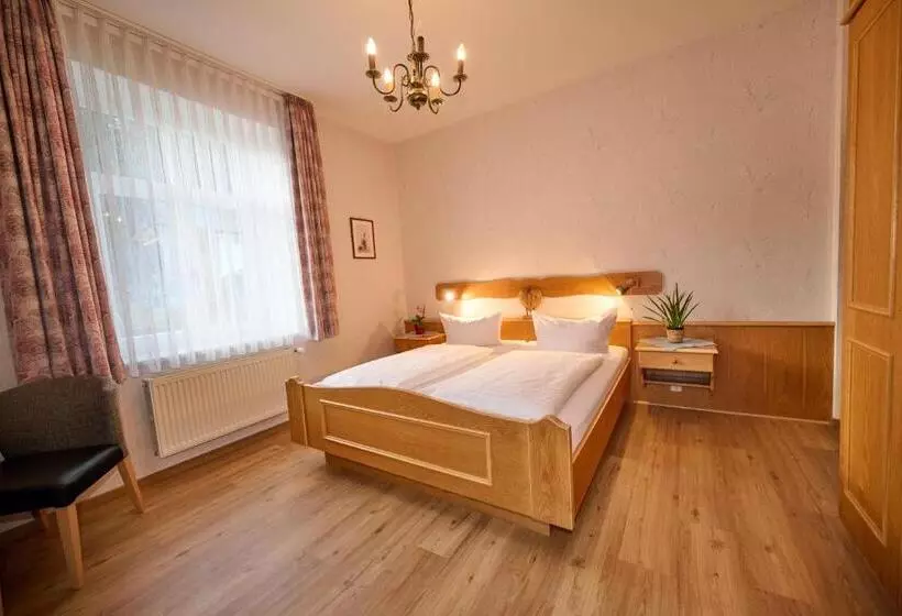 Retkeilymaja Gasthof Oberwirt