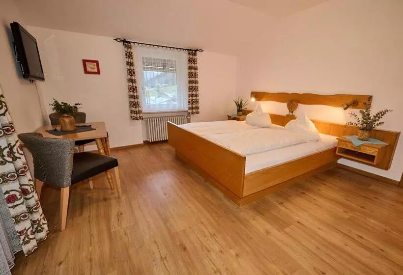 Retkeilymaja Gasthof Oberwirt