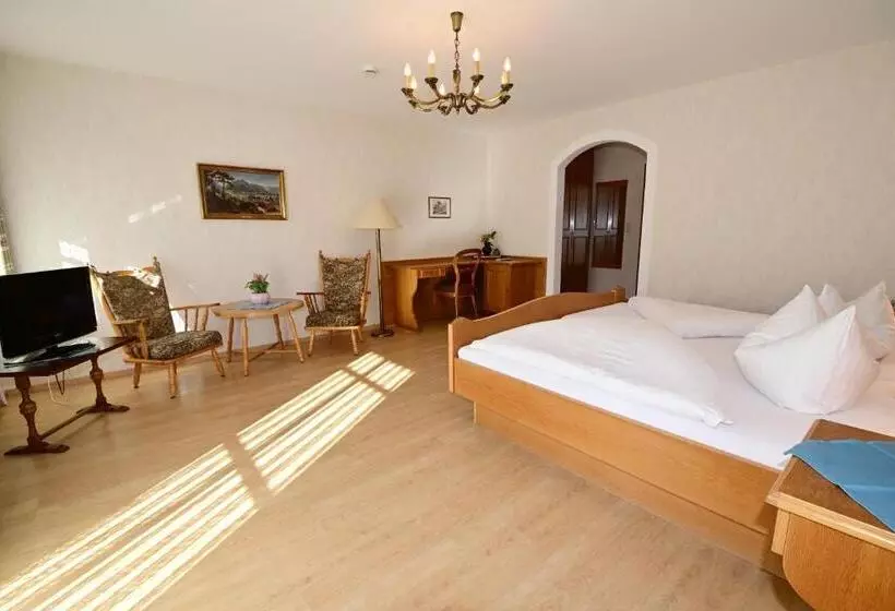 Retkeilymaja Gasthof Oberwirt