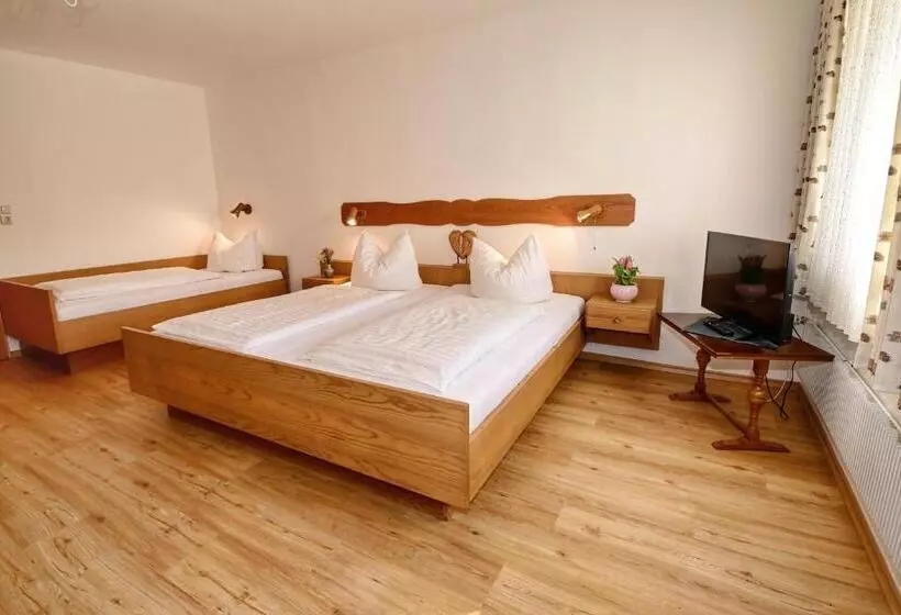 Retkeilymaja Gasthof Oberwirt