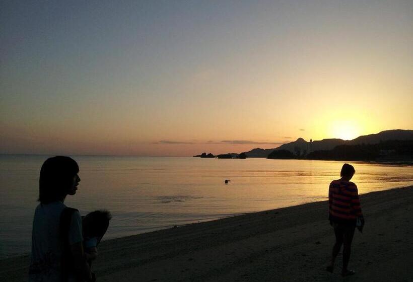 פנסיון Okinawa Hostel Yanbaru Fukuro