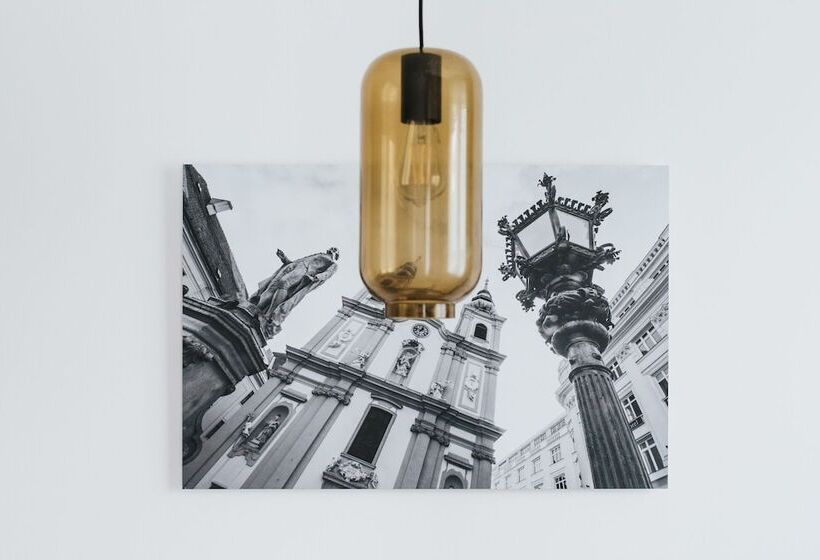 Parks 73 The Townhouse