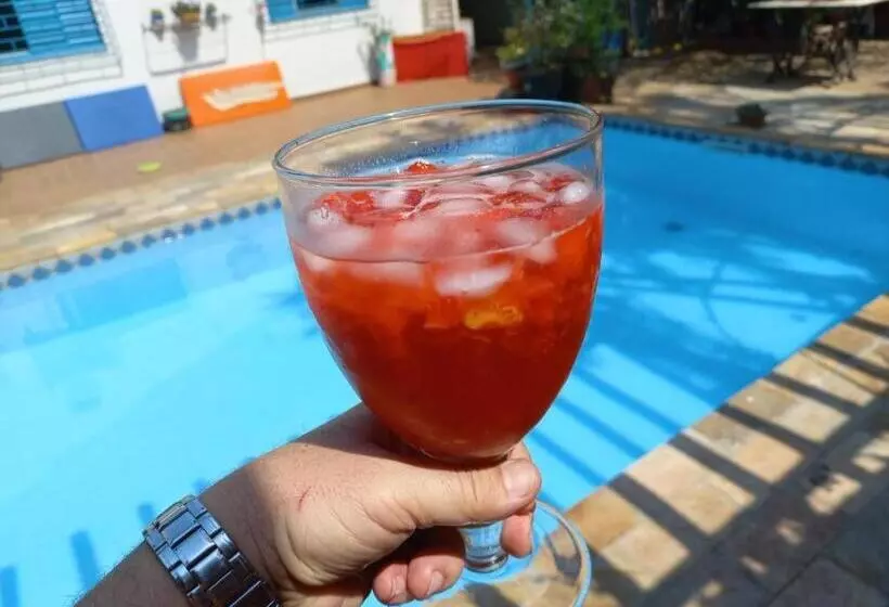 پانسیون Alpha Hospedaria & Hostel