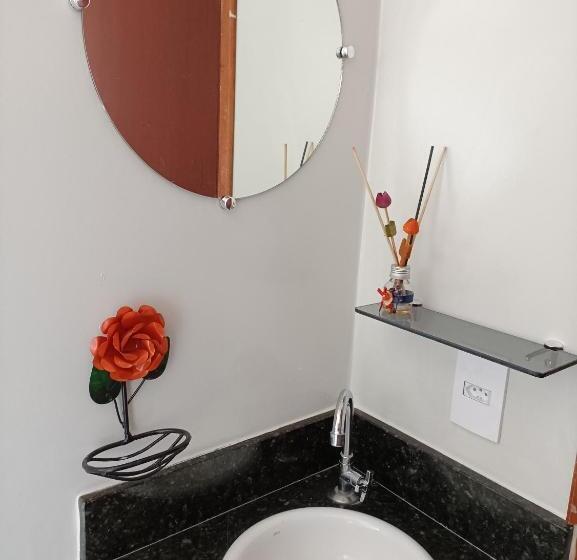 פנסיון Alpha Hospedaria & Hostel