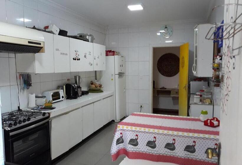 Pension Alpha Hospedaria & Hostel