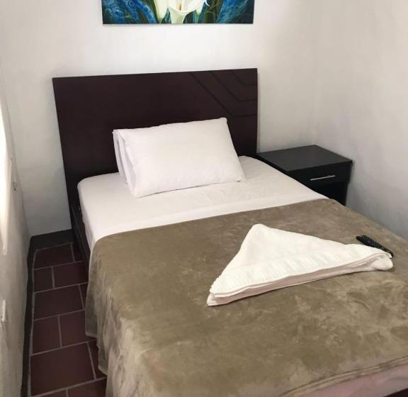 펜션 Hostal Rous San Gil