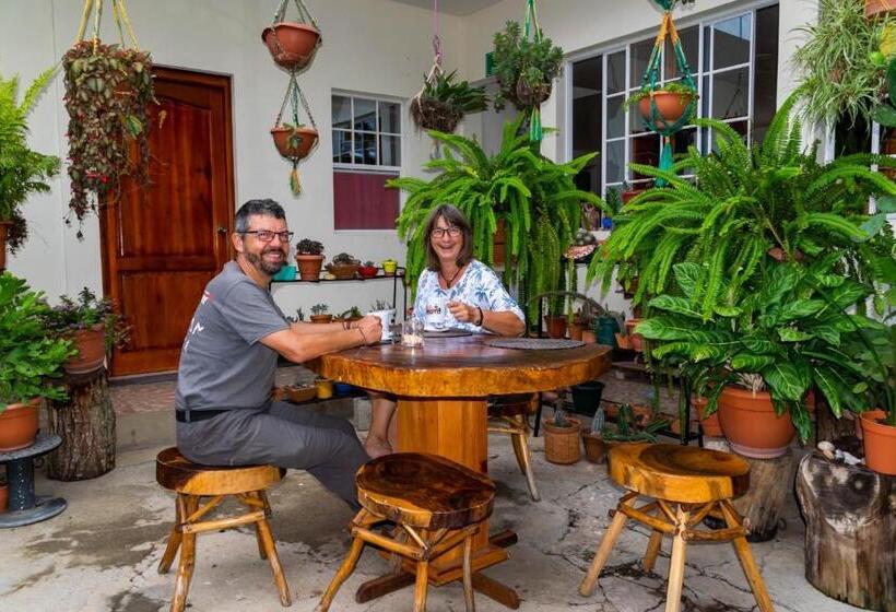 پانسیون Hostal San José