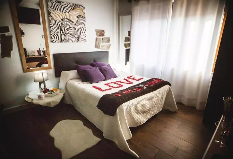 Retkeilymaja Junior Suites Con Jacuzzi