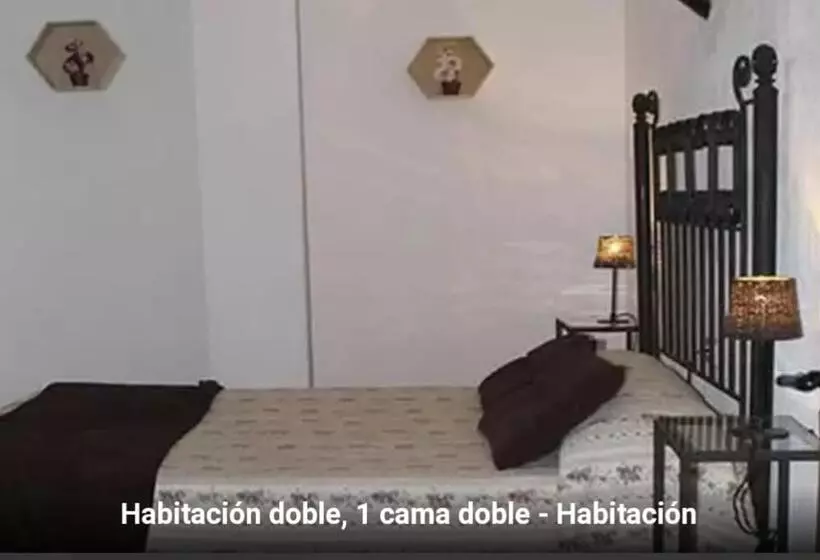 Pensión Hostal Calderon Cuenca