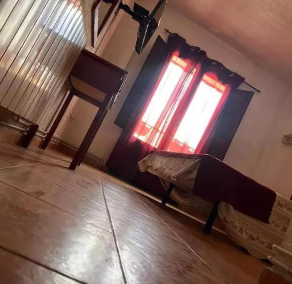 Pensión Hostal Calderon Cuenca