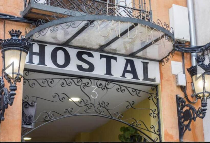پانسیون Hostal Calderon Cuenca