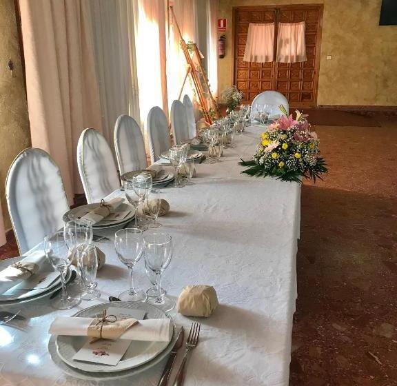 بنسيون Hostal Miguel Hernandez