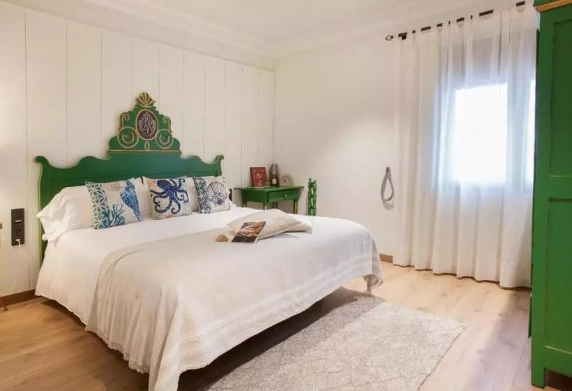 ホテル Can Dispès