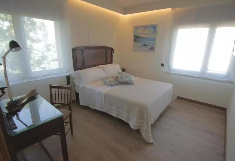 ホテル Can Dispès