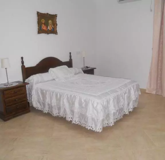 پانسیون Hostal La Parada