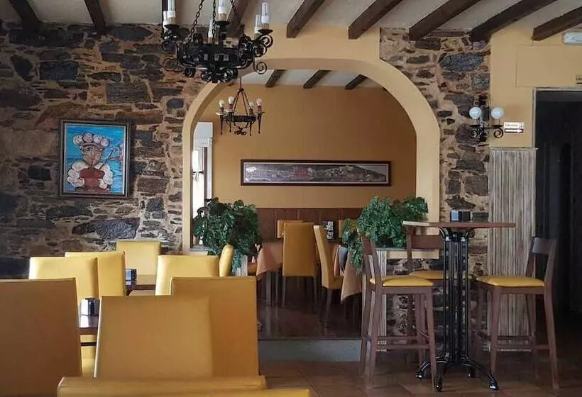 Majatalo Hostal O Forno