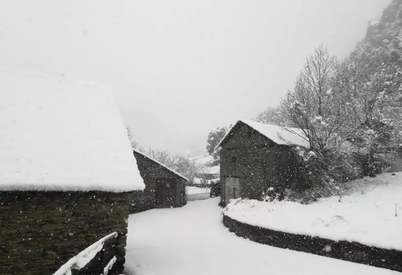 ペンション Pensio Samarra