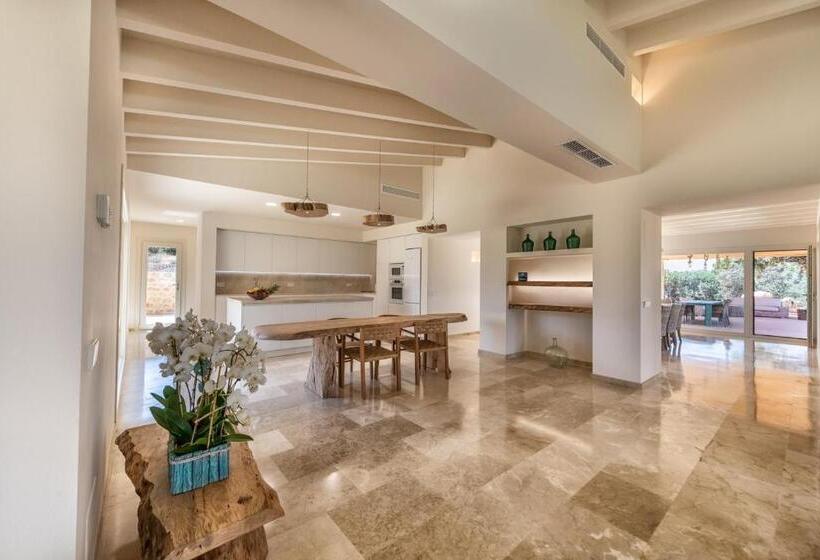 هتل Es Lligats Agroturismo Adults Only