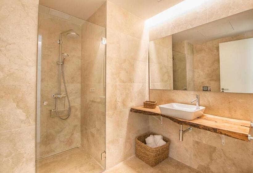 هتل Es Lligats Agroturismo Adults Only